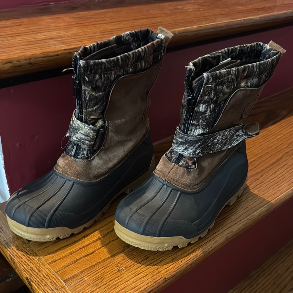 Camouflage Ozark Trail Winter Boots